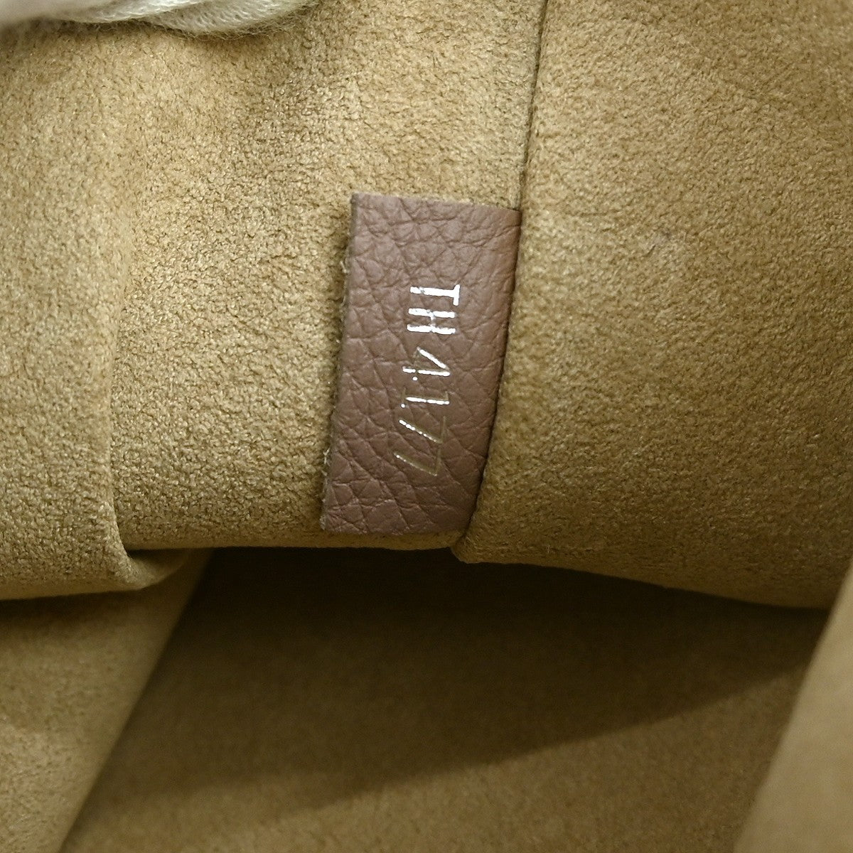 Louis Vuitton Zip Around Pochette Jour Leather