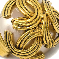 Chanel Vintage Triple cc earrings Metal