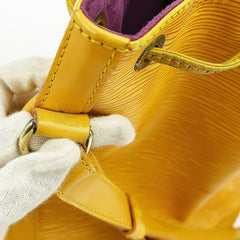 Louis Vuitton Noe Handbag Epi leather