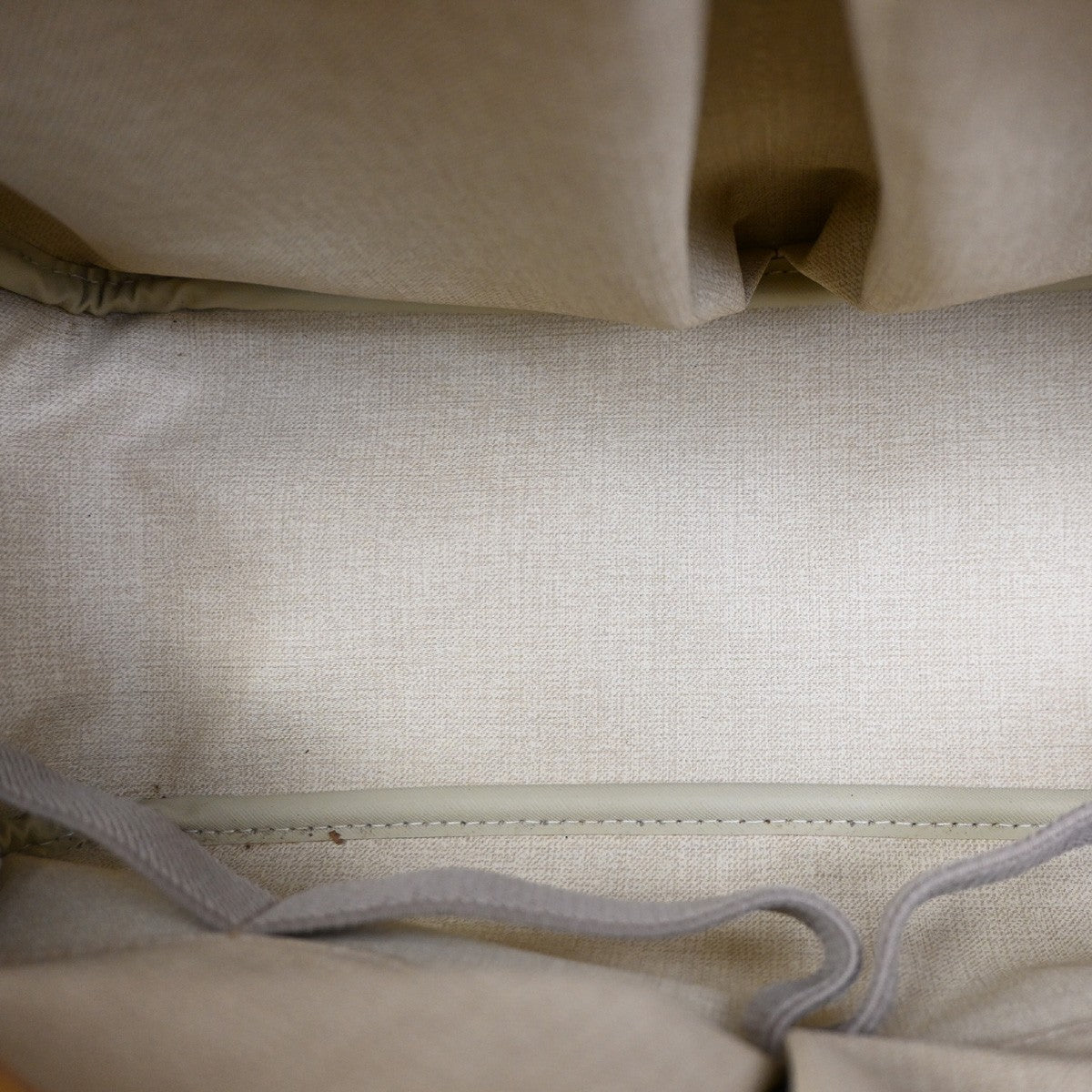 Louis Vuitton Deauville Handbag Monogram Canvas