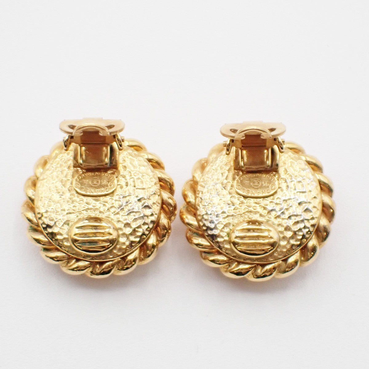 Chanel Vintage Round Clip-On Earrings Metal with Faux Pearl