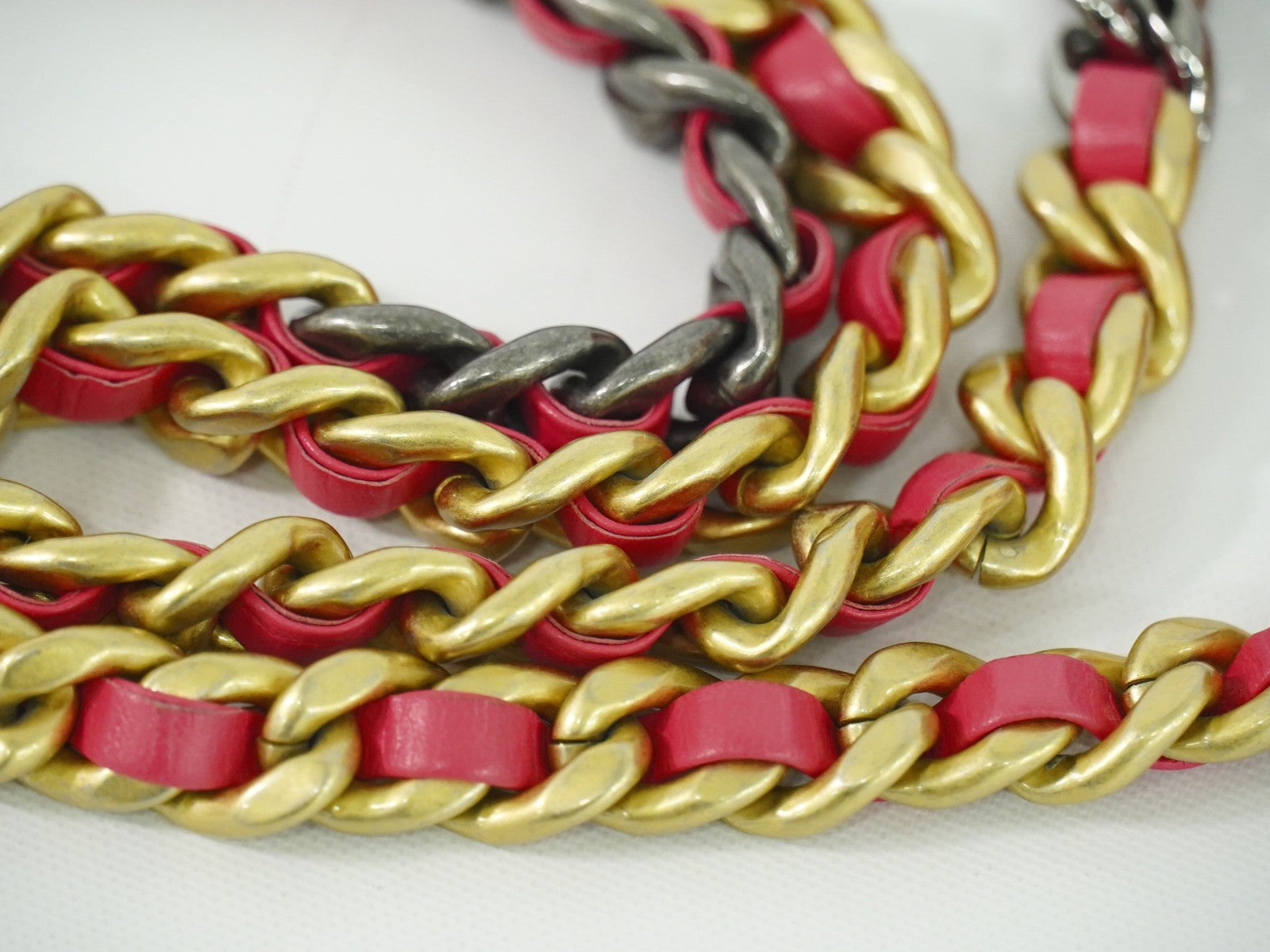 Chanel 19 Round Clutch with Chain Quilted Tweed