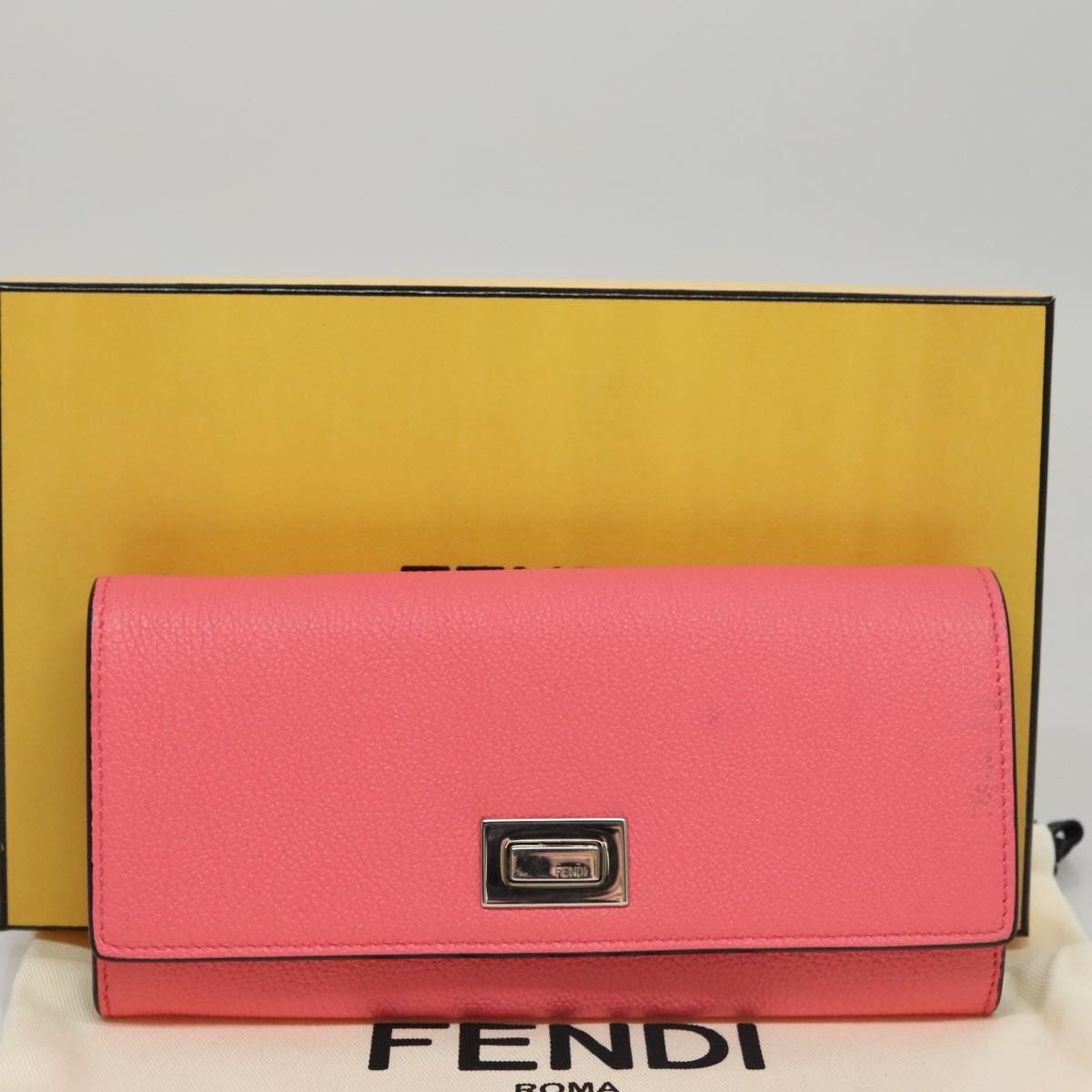 Fendi Peekaboo Wallet Leather