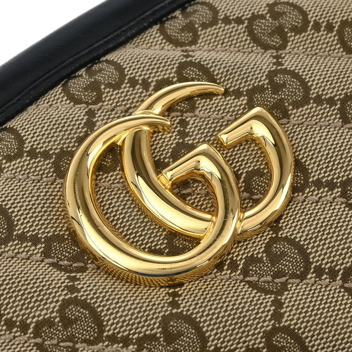 Gucci GG Marmont Shoulder Bag Diagonal Quilted GG Canvas with Leather