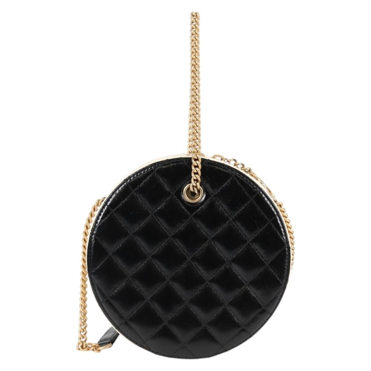 Chanel En Vogue Round Bag Crumpled Calfskin