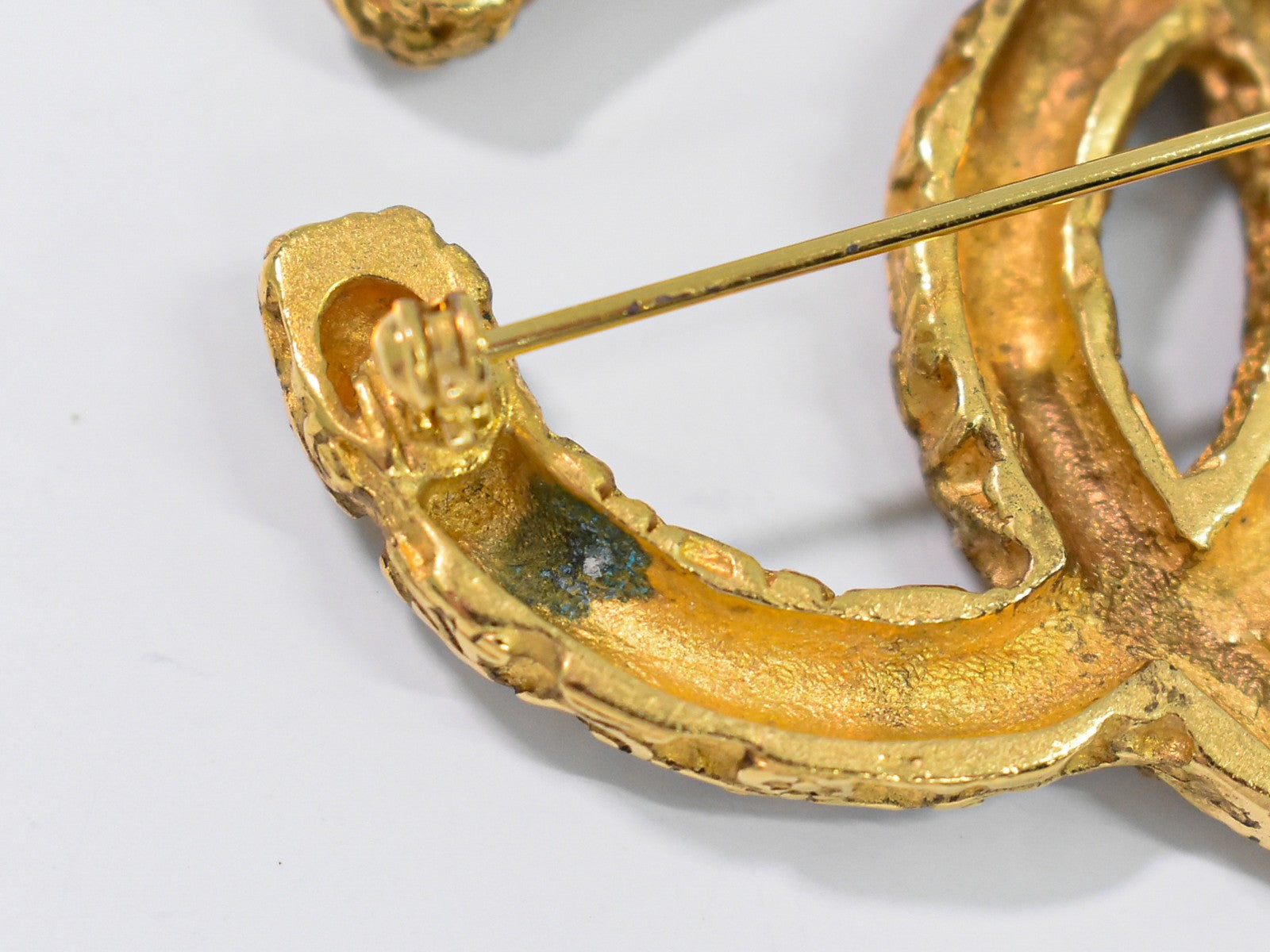 Chanel CC Brooch Textured Metal