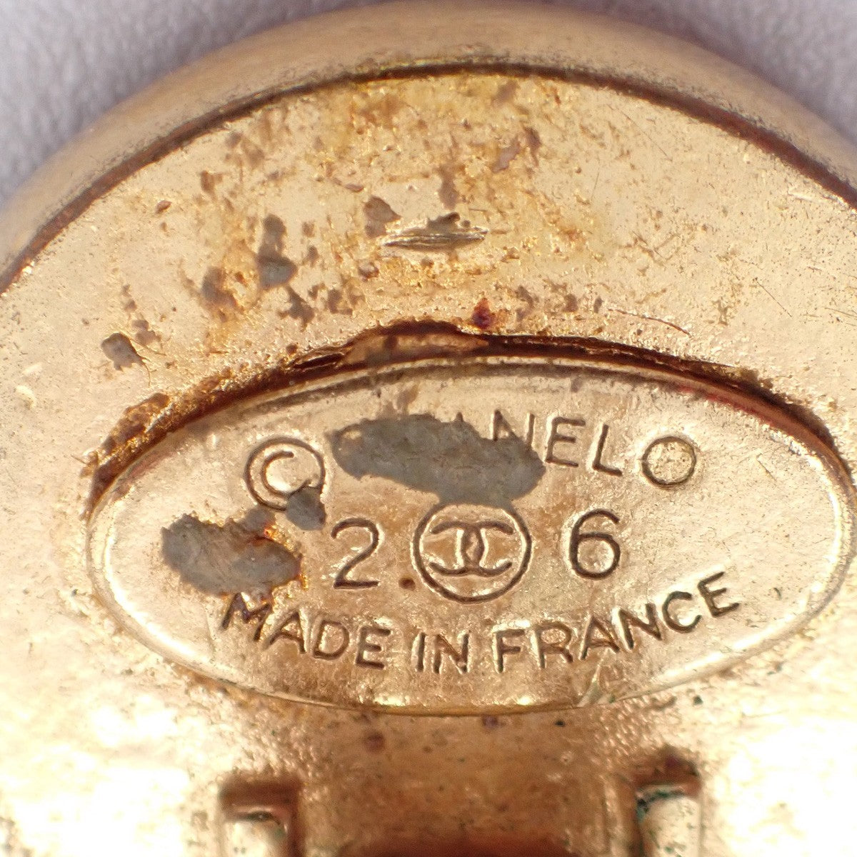 Chanel Vintage CC Round Button Clip-On Earrings Metal