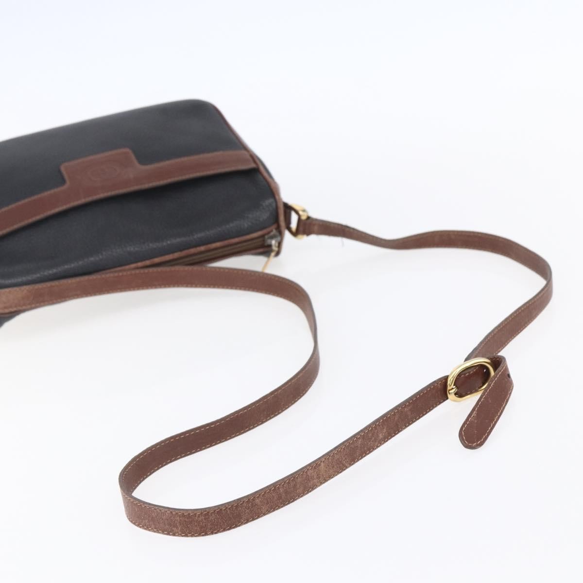 Gucci Vintage Shoulder Bag Leather