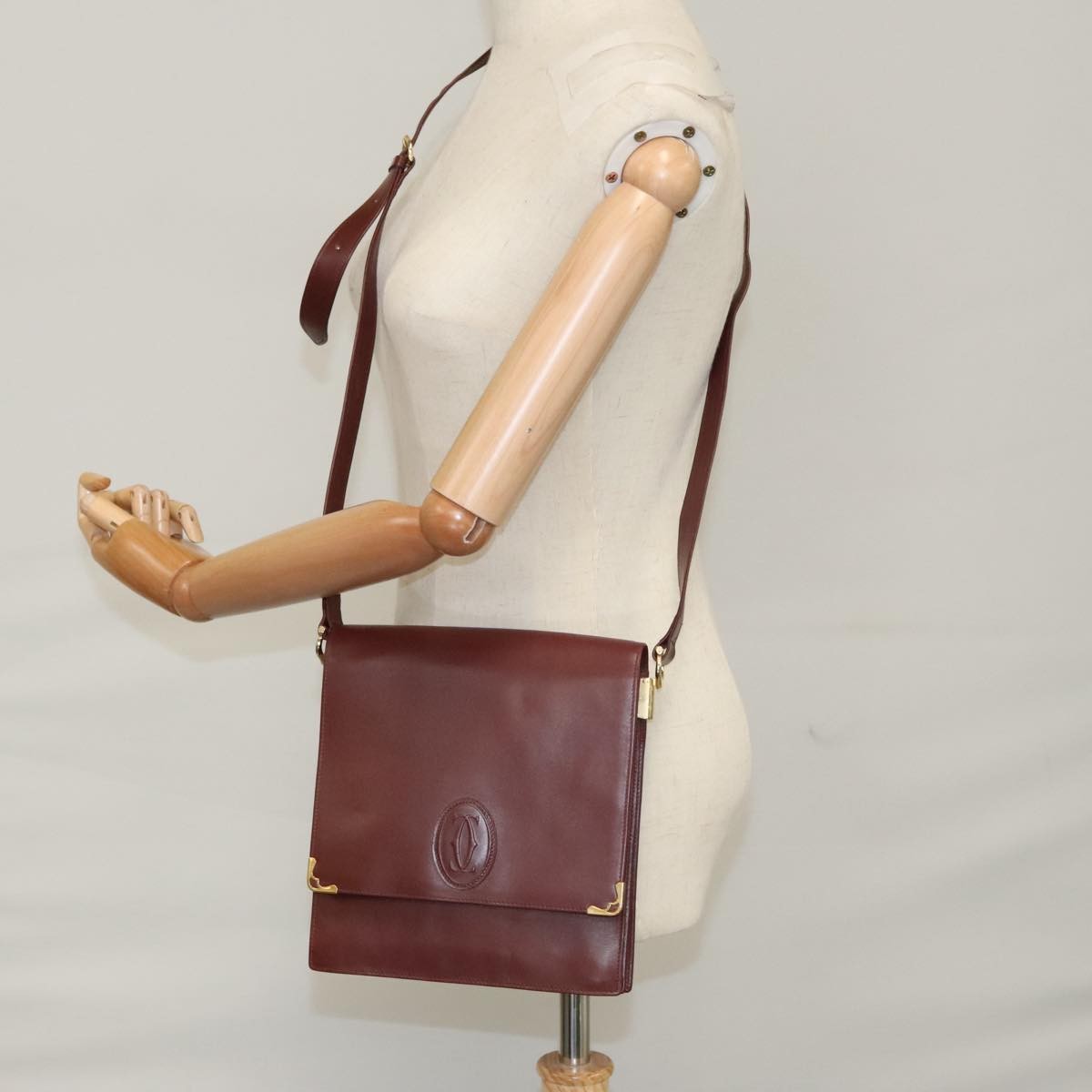 cartier Must de Cartier Shoulder Bag Leather