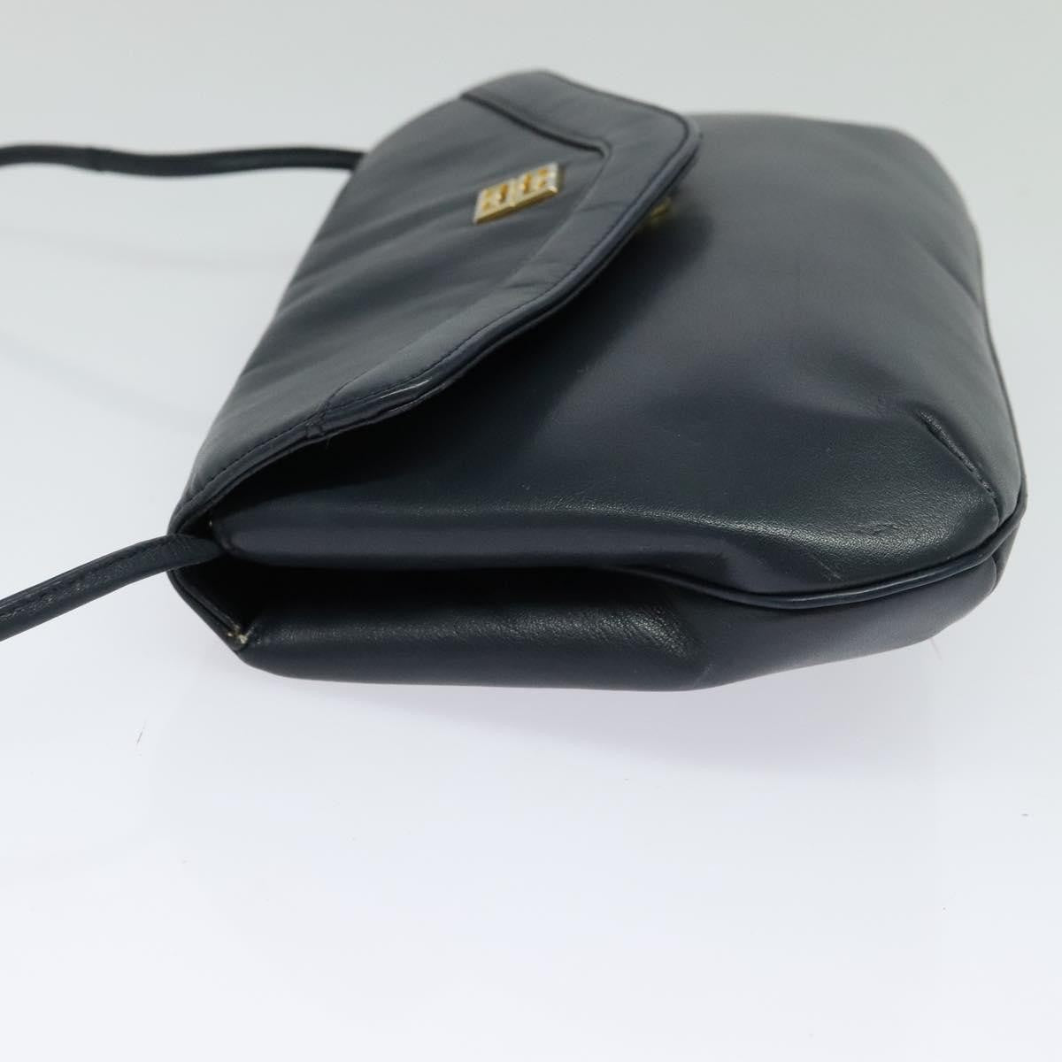 Givenchy Vintage 4G shoulder bag Leather
