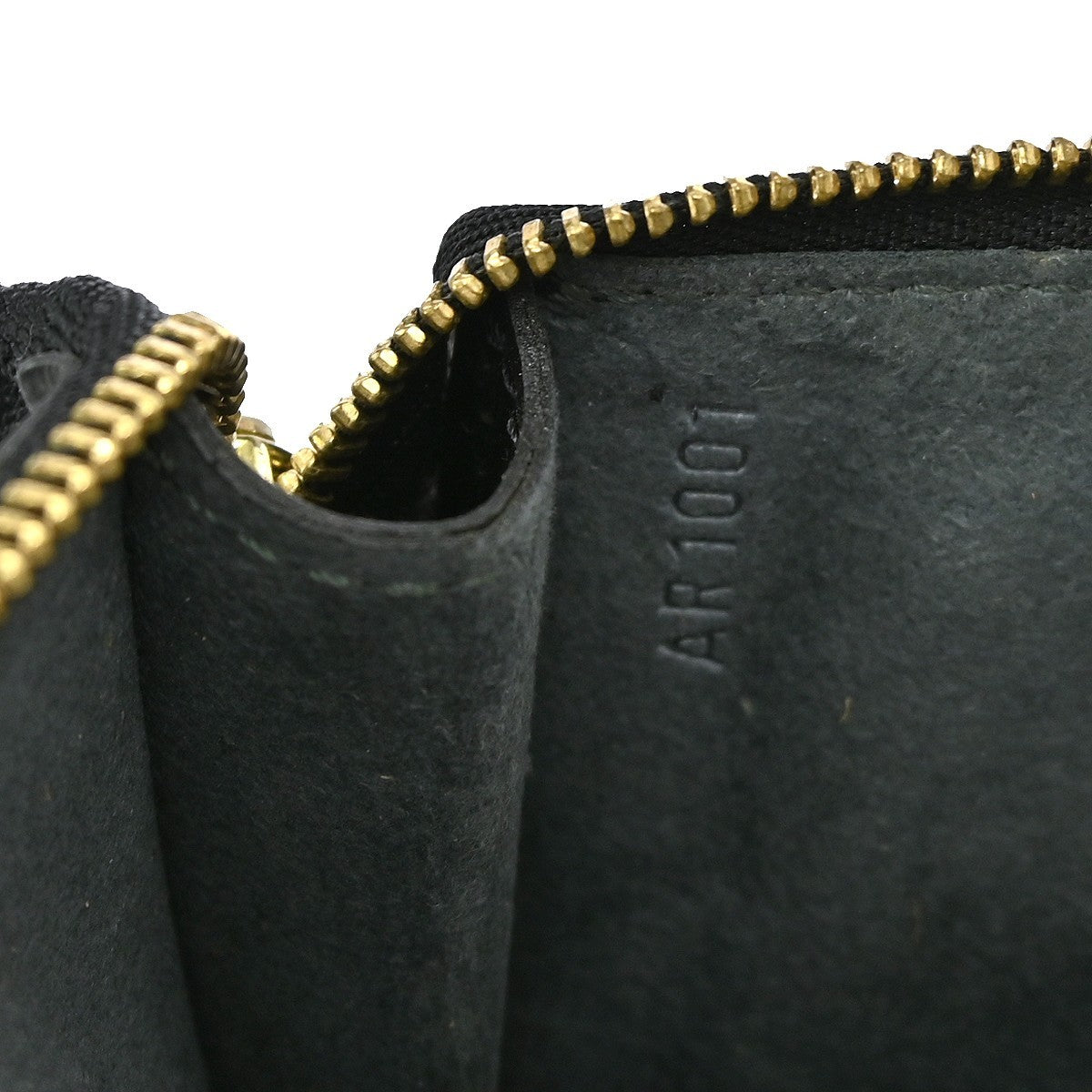 Louis Vuitton Pochette Accessoires Epi Leather