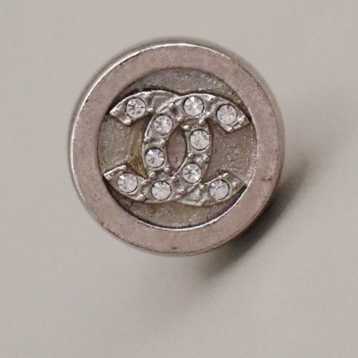 Chanel Vintage Round CC Clip-On Earrings Metal