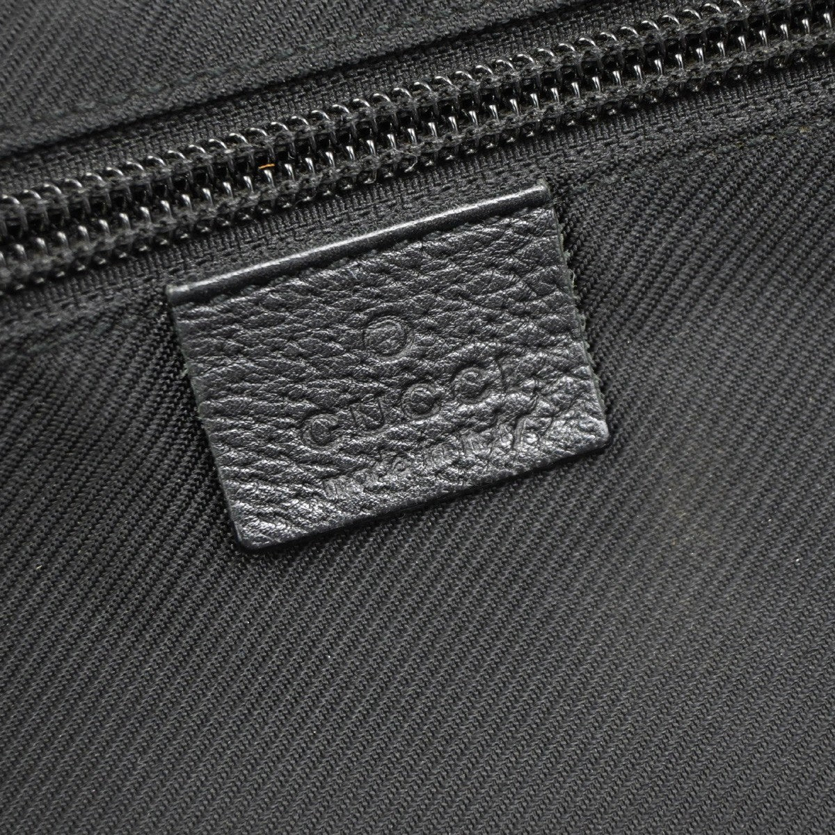 Gucci Web Zip Tote GG Nylon