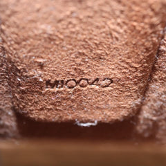 Louis Vuitton Étui Téléphone Monogram Canvas