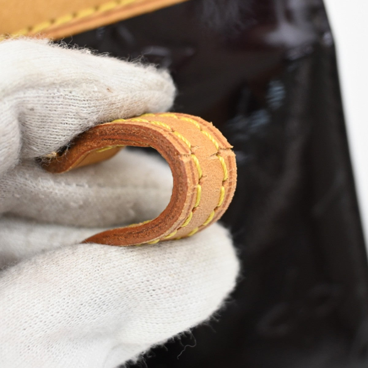 Louis Vuitton Roxbury Drive Handbag Monogram Vernis