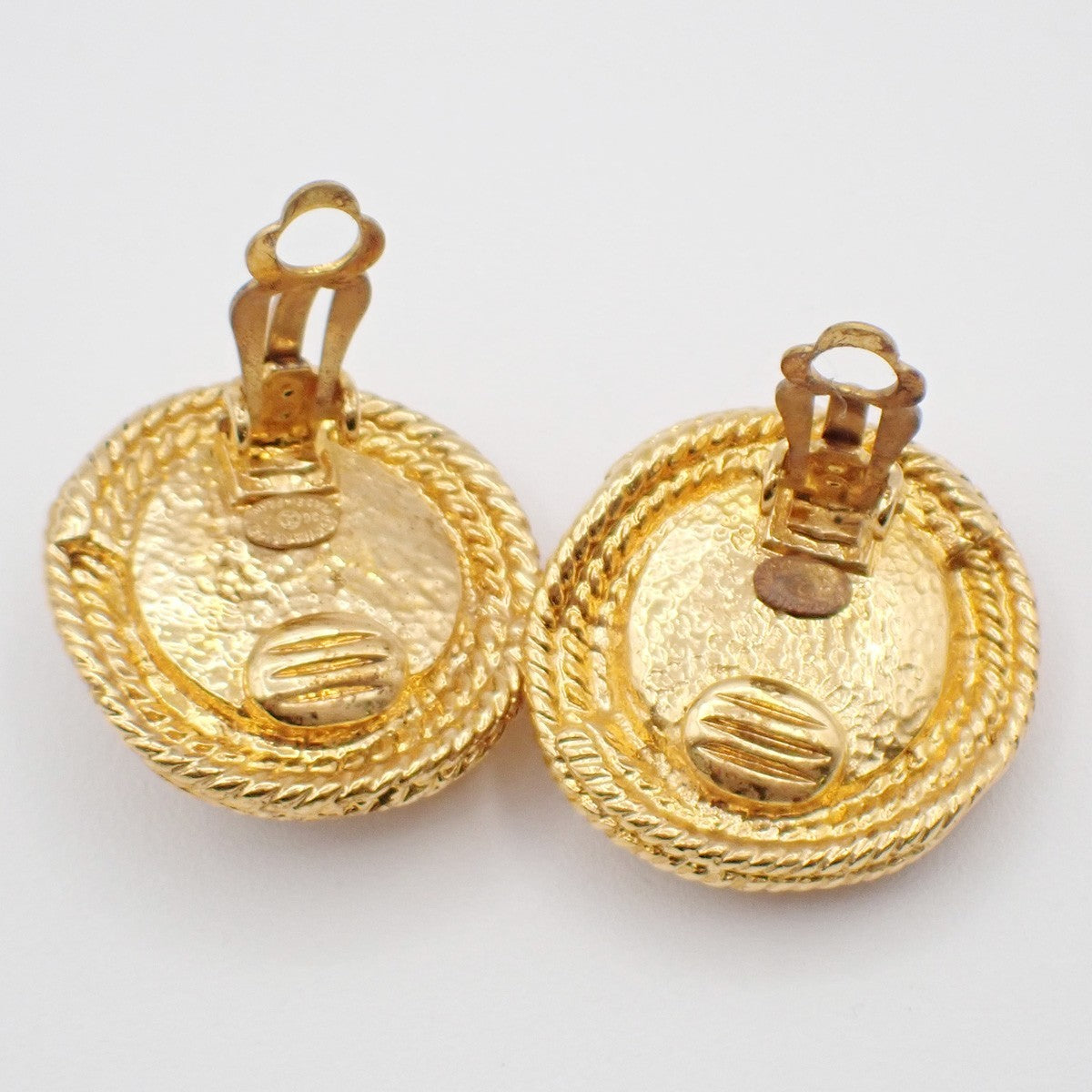 Chanel Vintage Round Clip-On Earrings Metal with Faux Pearl