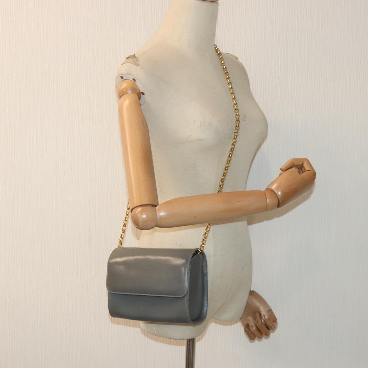 Salvatore Ferragamo Vintage Flap Chain Shoulder Bag Leather