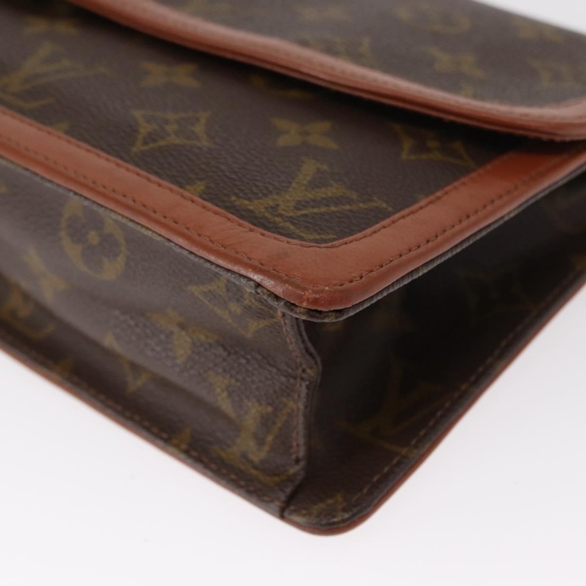 Louis Vuitton Dame Pochette Monogram Canvas