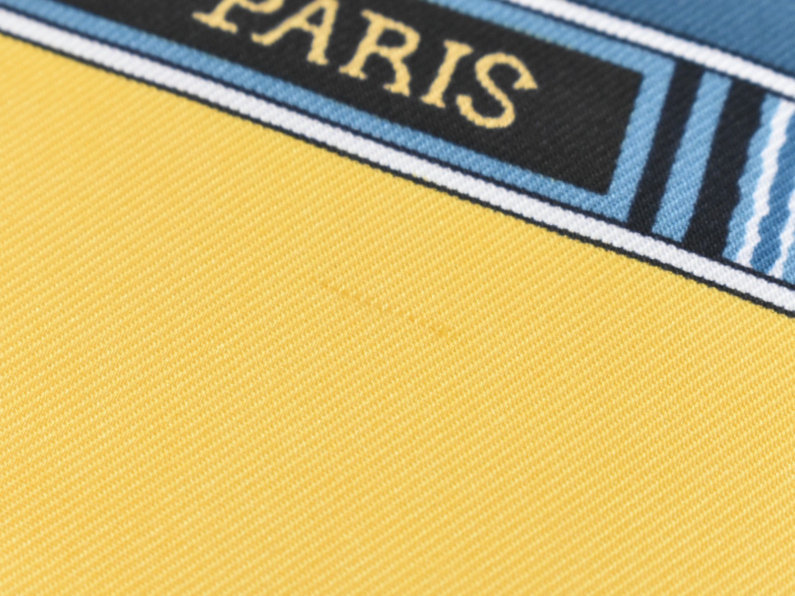 Hermes Carré 90 Silk multicolor