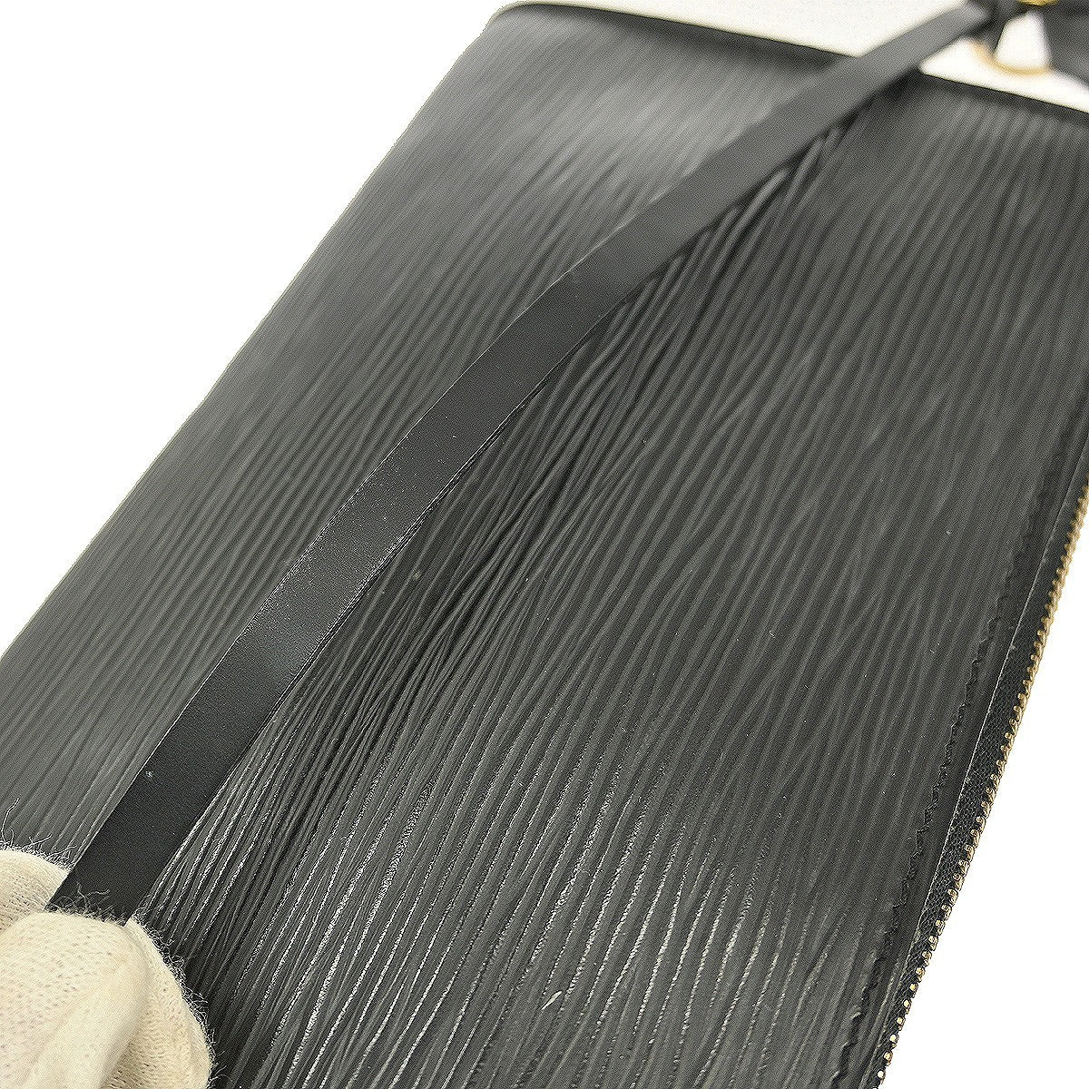 Louis Vuitton Pochette Accessoires Epi Leather