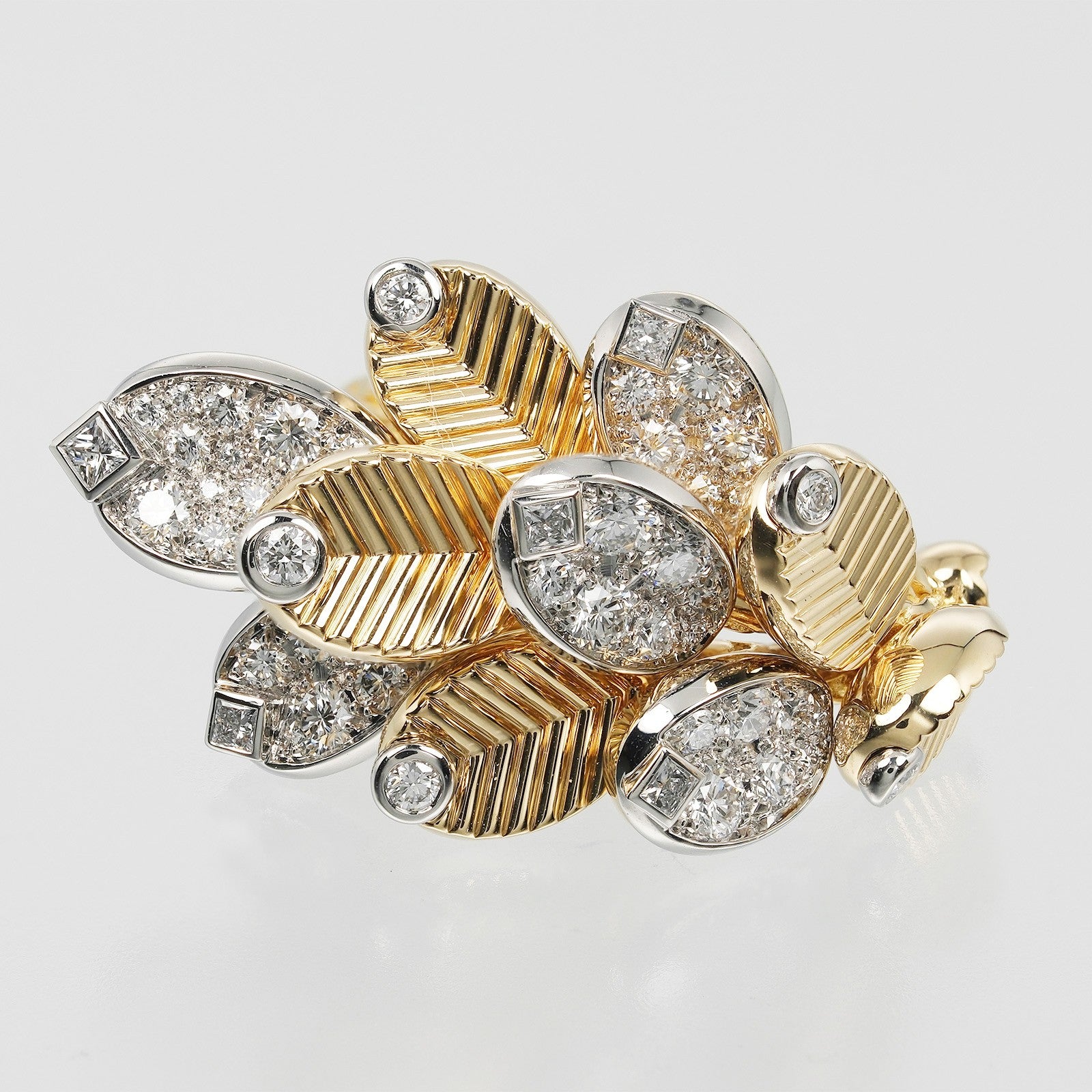 Cartier Grain de Cafe Earring Gold and Platinum