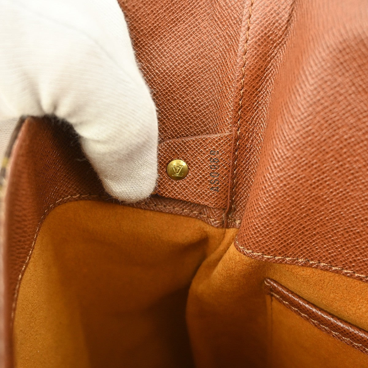 Louis Vuitton Musette Handbag Monogram Canvas