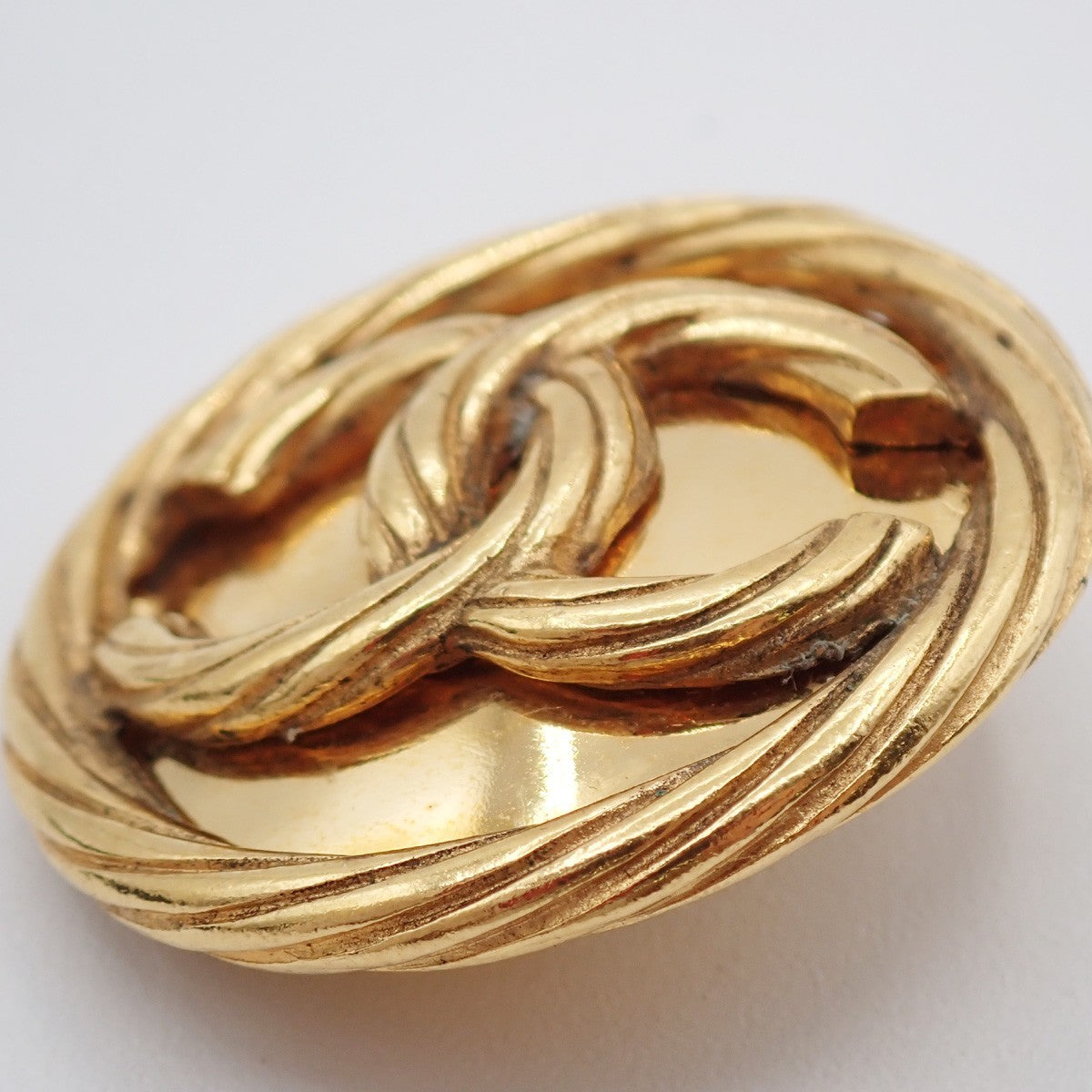 Chanel Vintage Round CC Clip-On Earrings Metal