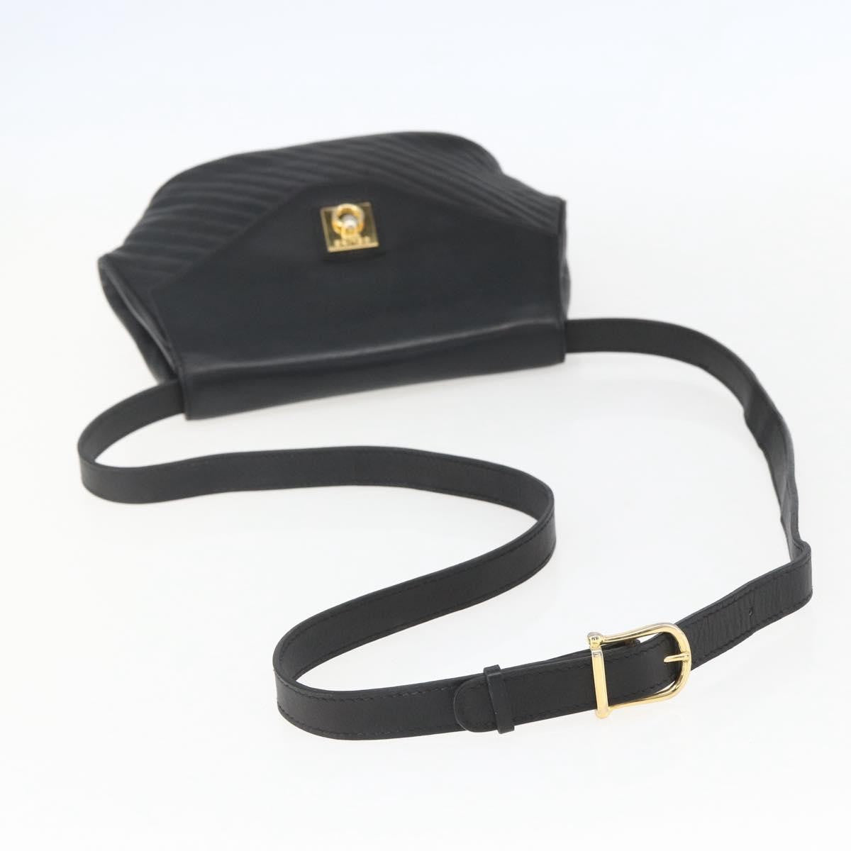 Celine Vintage Shoulder Bag Leather