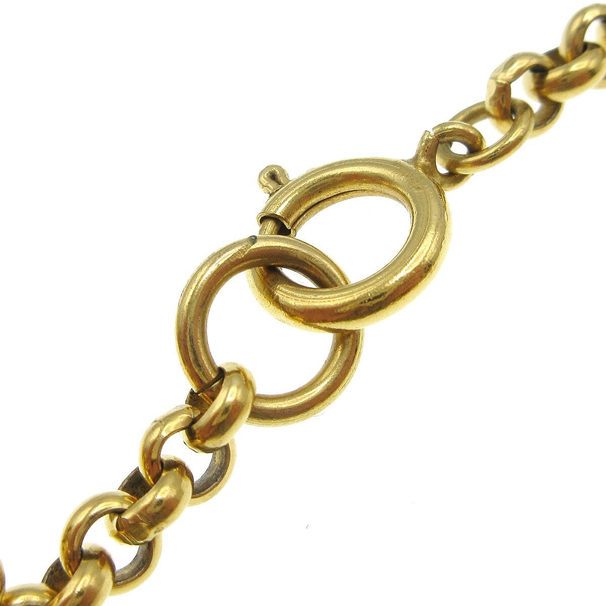 Chanel CC Heart Pendant Necklace Metal