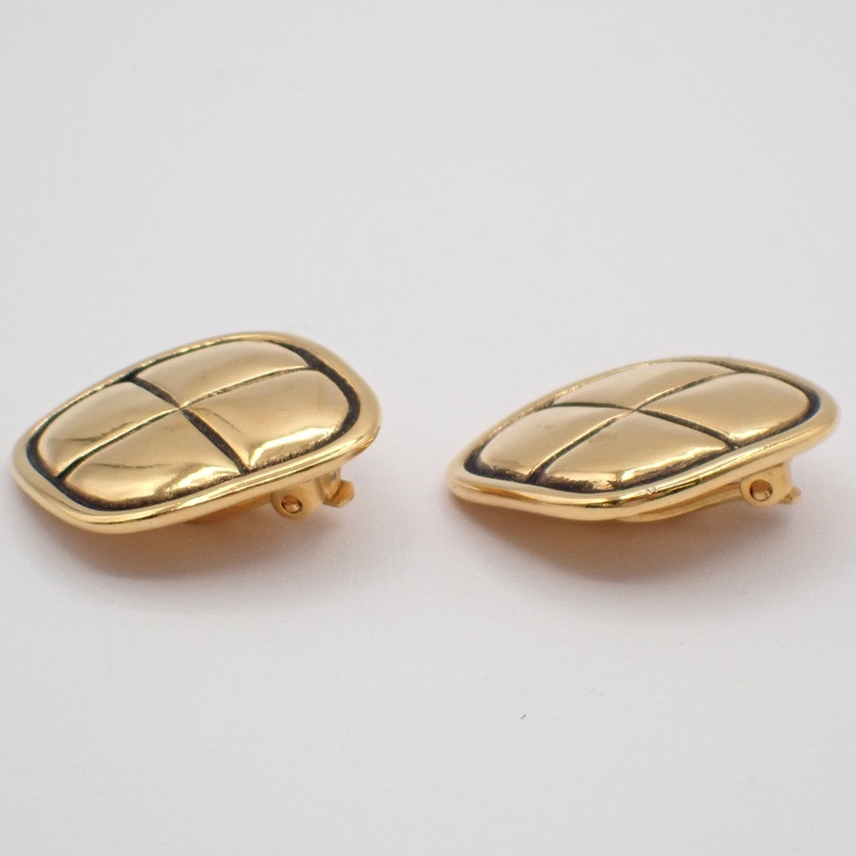 Chanel CC Rhombus Clip-On Earrings Metal