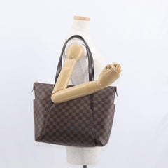Louis Vuitton Totally Handbag Damier