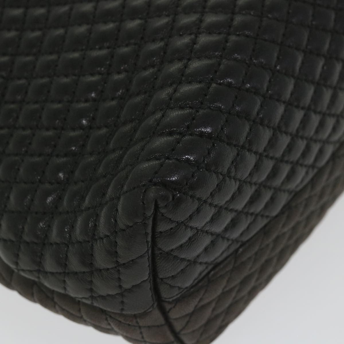 Bally Vintage Shoulder Bag Quilted leather