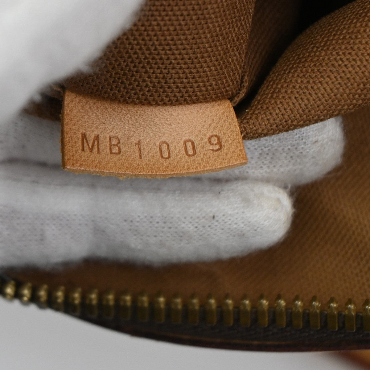 Louis Vuitton Tivoli Handbag Monogram Canvas