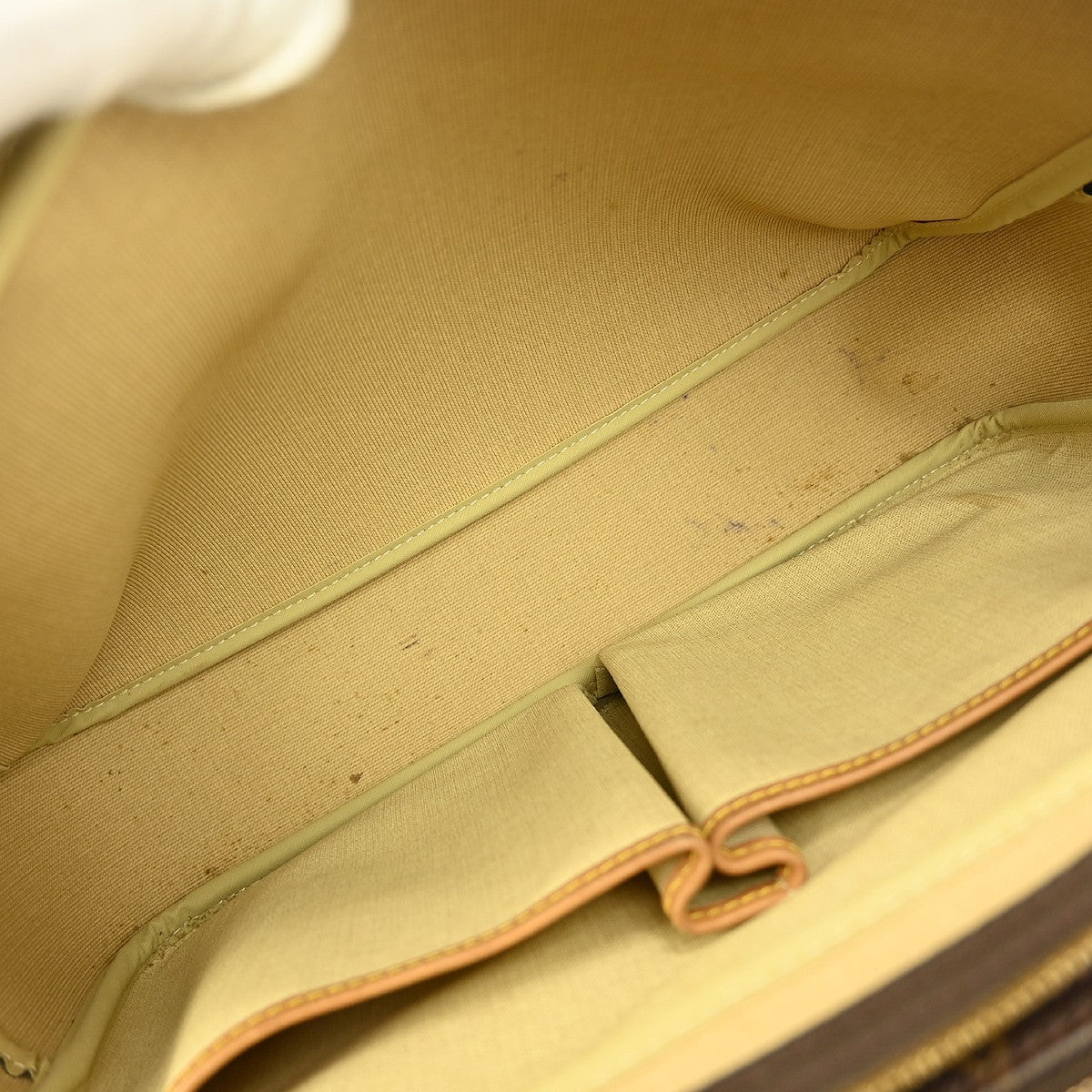 Louis Vuitton Reporter Bag Monogram Canvas