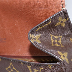 Louis Vuitton Saint Cloud Handbag Monogram Canvas