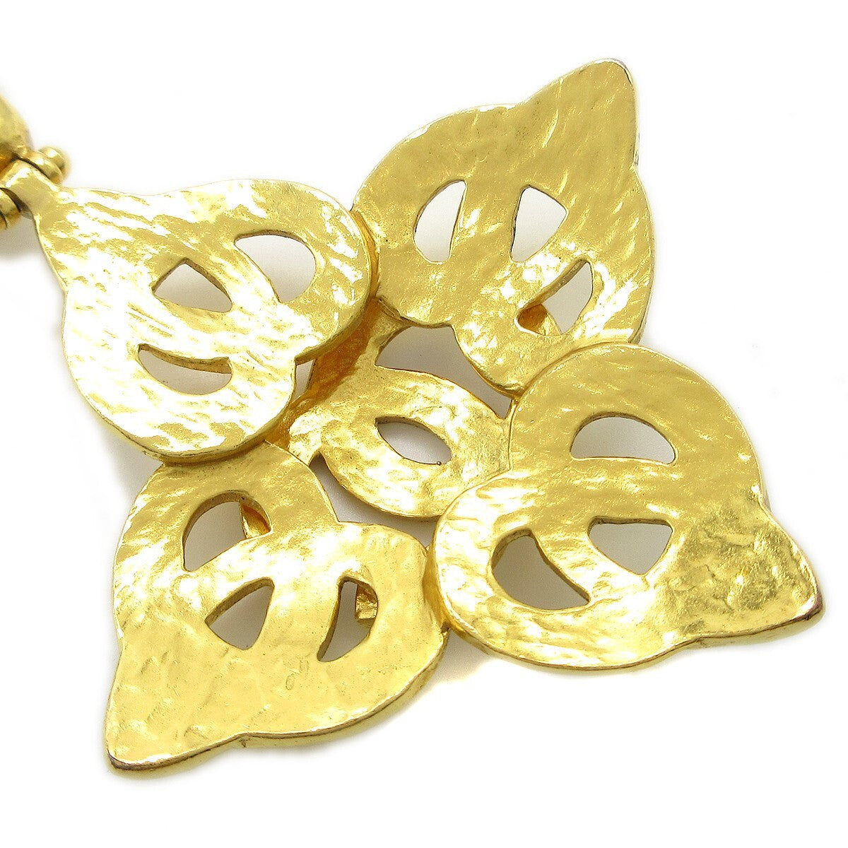 Chanel CC Heart Pendant Necklace Metal