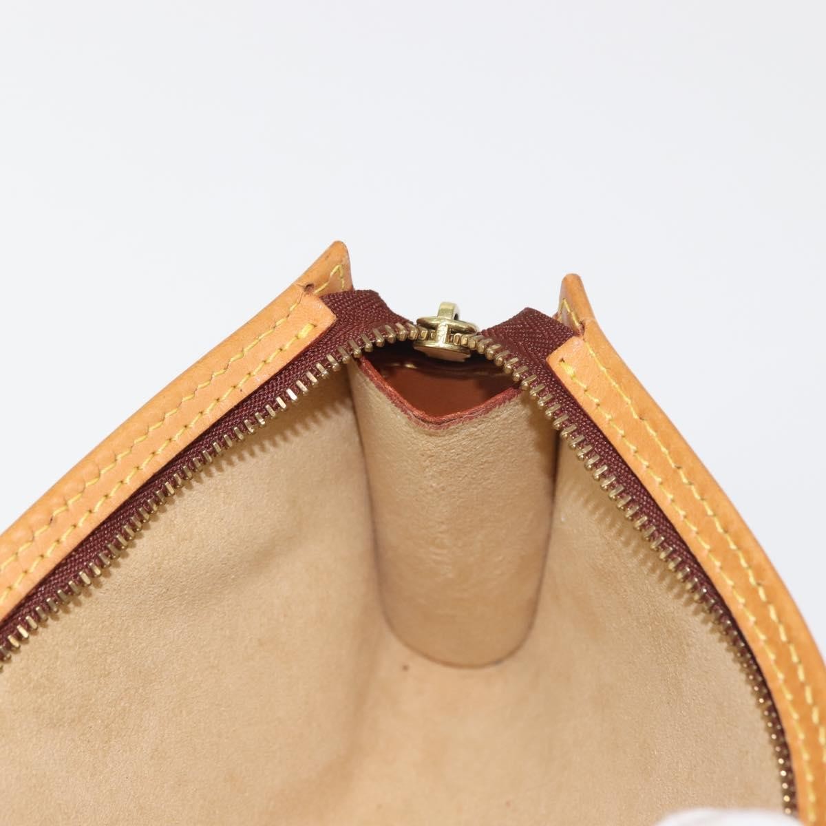 Louis Vuitton Bucket Pouch Leather