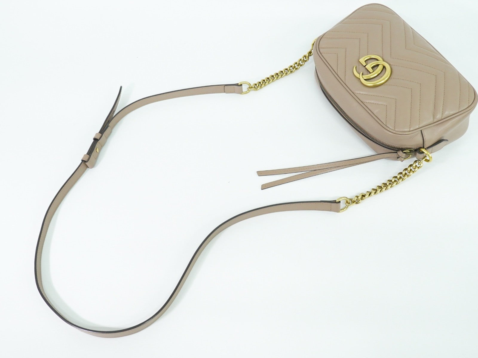 Gucci GG Marmont Shoulder Bag Matelasse Leather