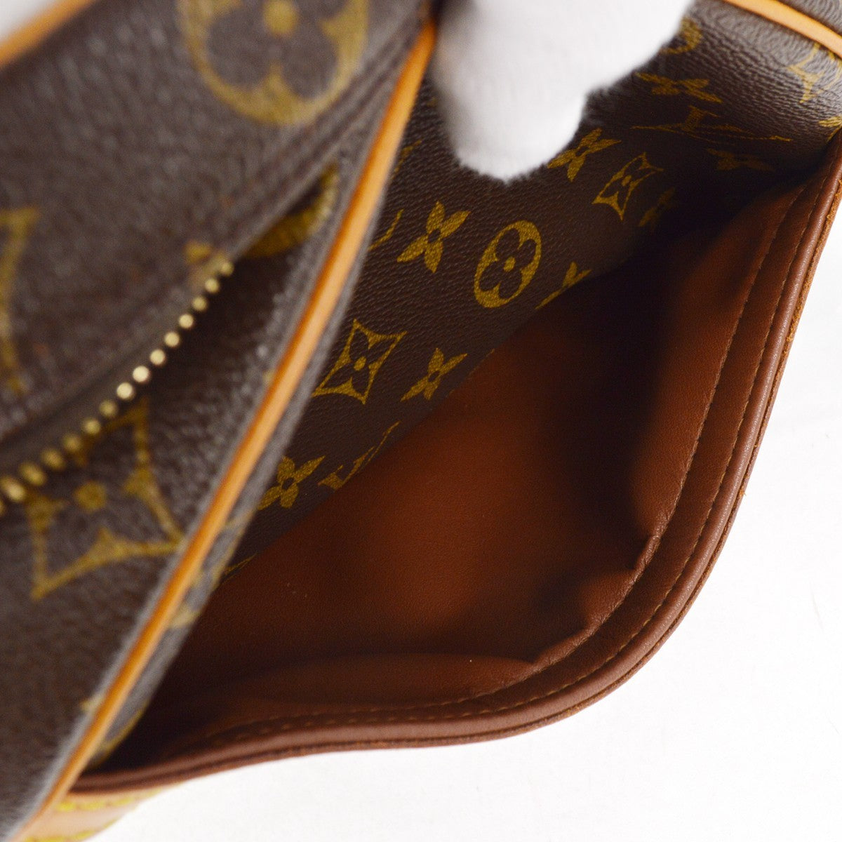 Louis Vuitton Blois Handbag Monogram Canvas