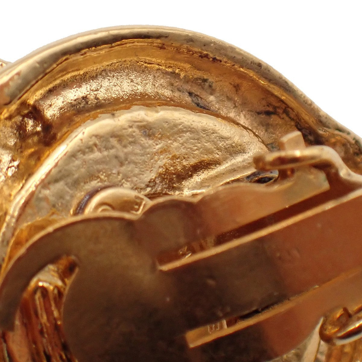 Chanel CC Round Earrings Metal