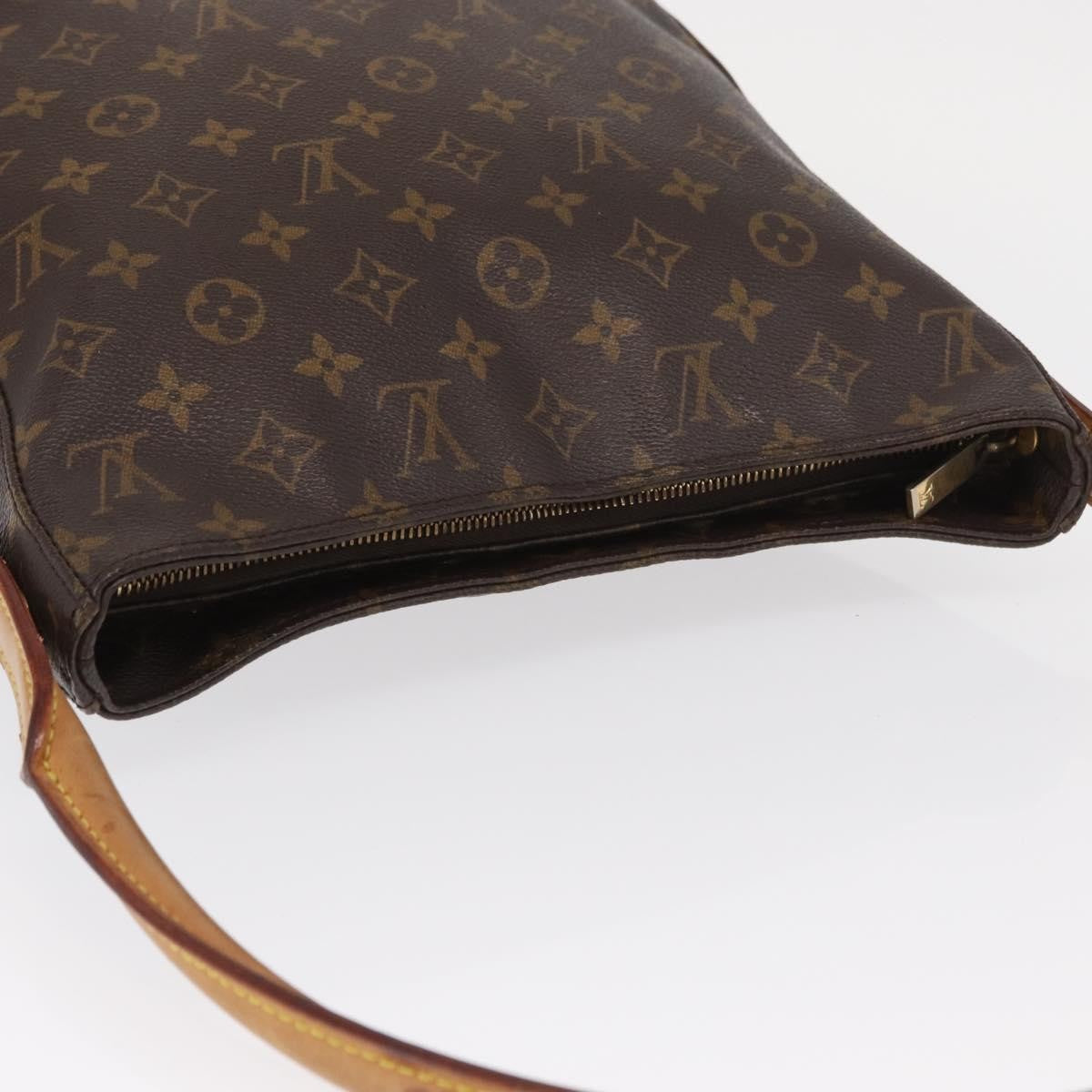 Louis Vuitton Looping Handbag Monogram Canvas