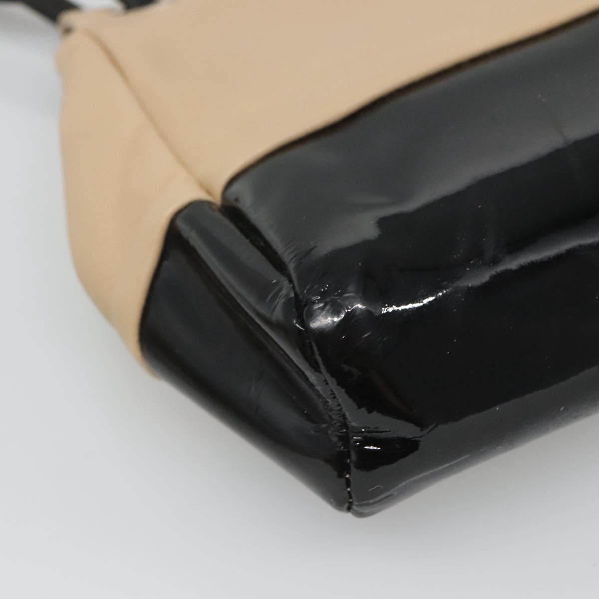 Salvatore Ferragamo Vala Shoulder Bag Leather