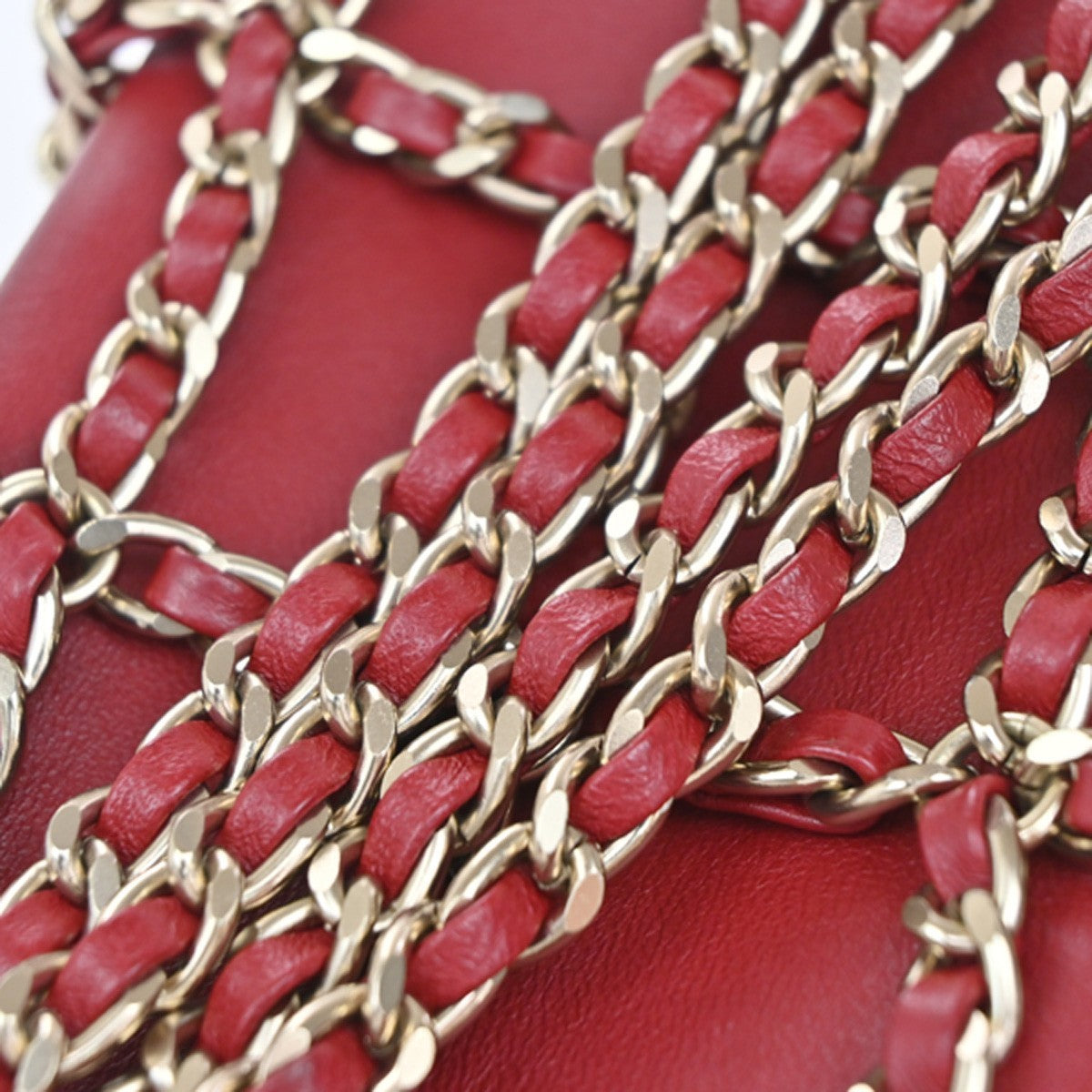 Chanel Tech Me Out Clutch With Chain Lambskin