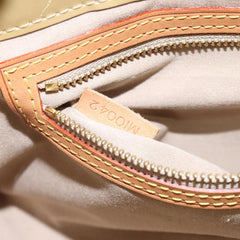 Louis Vuitton Reade Handbag Monogram Vernis