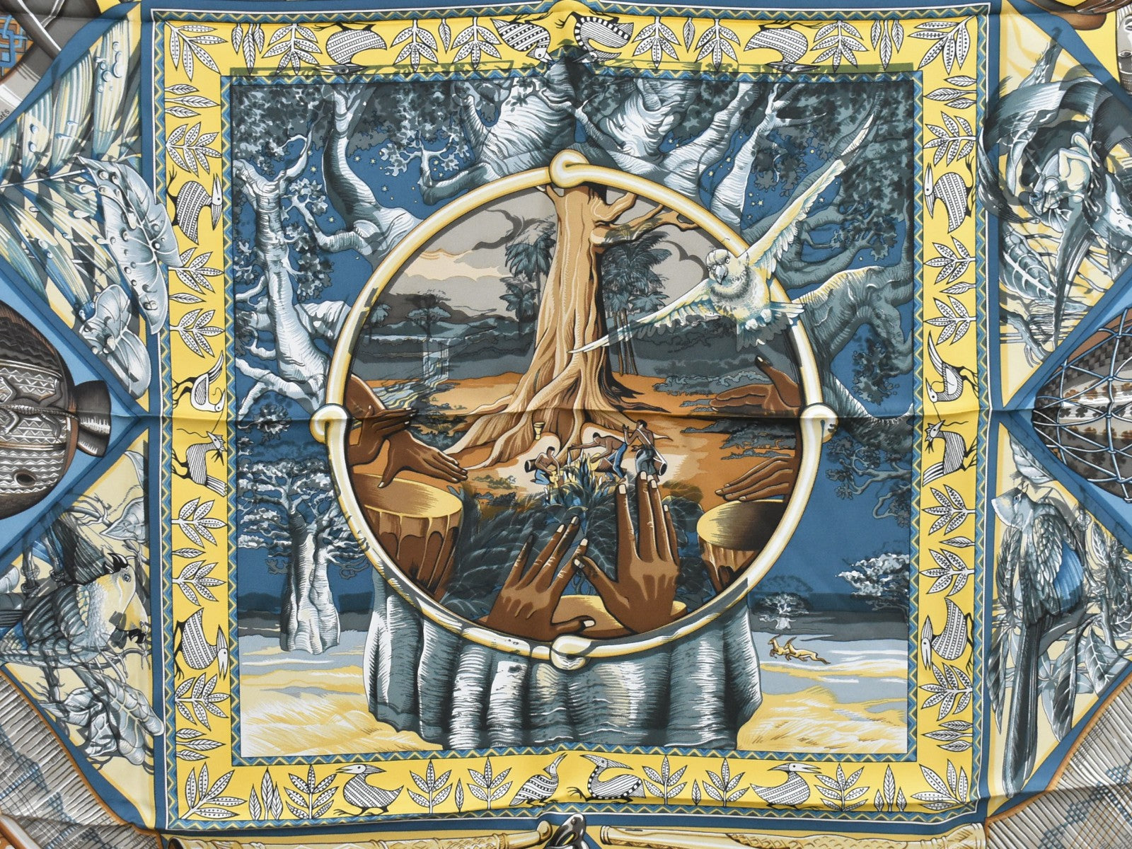 Hermes Carré 90 Silk multicolor