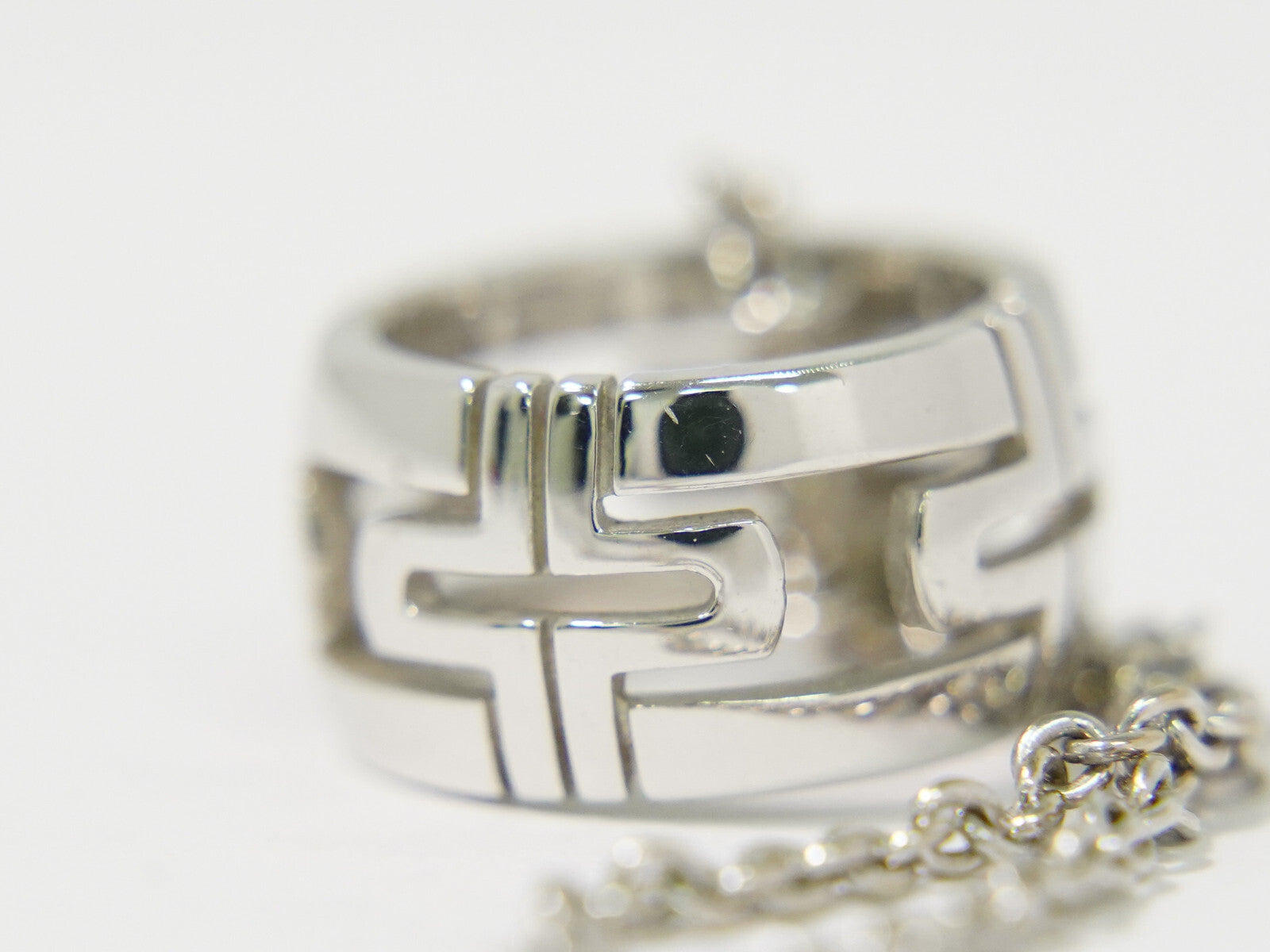 Bvlgari Parentesi Pendant Necklace 18K White Gold