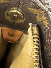 Louis Vuitton Looping Handbag Monogram Canvas