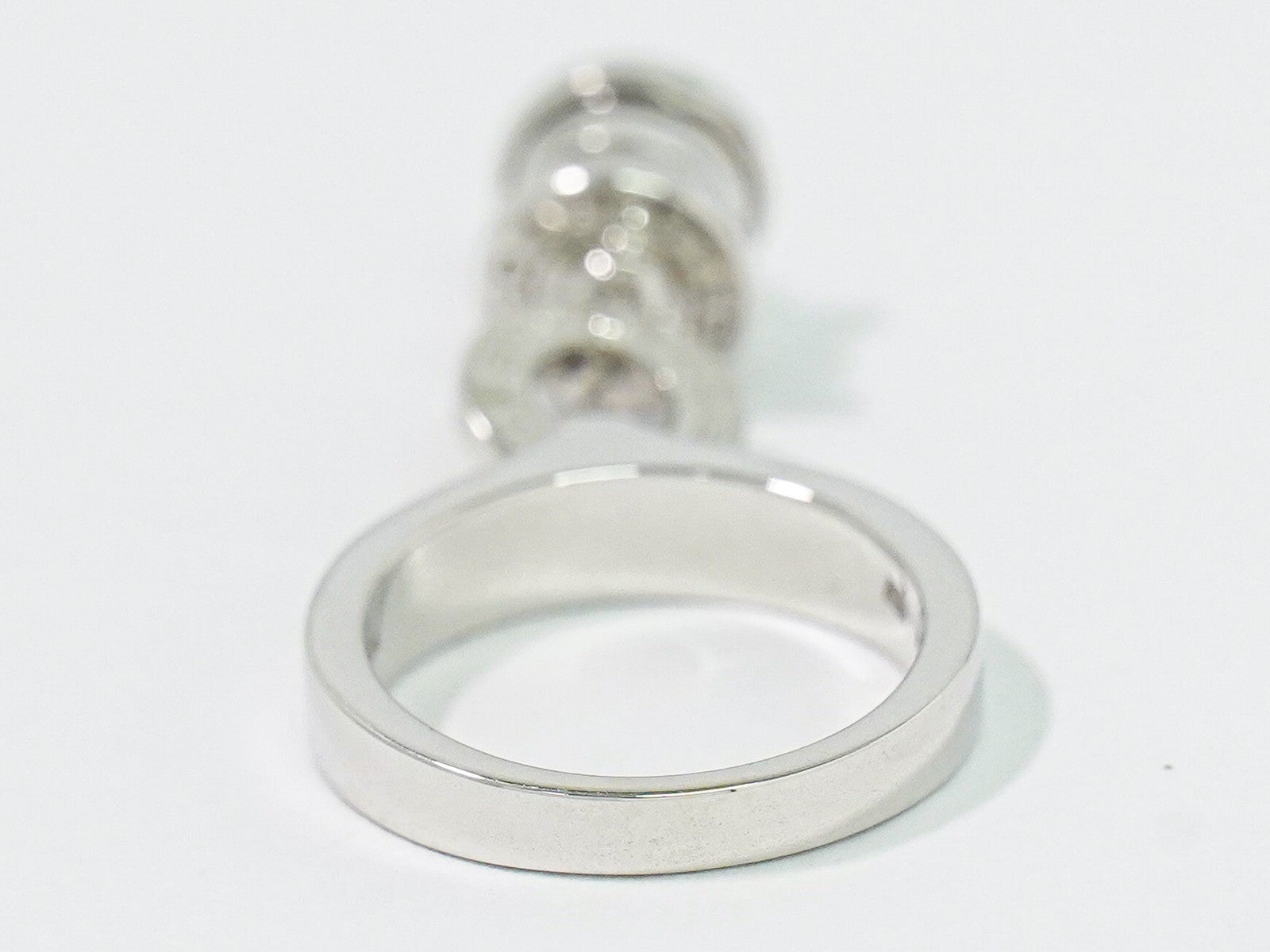 Bvlgari B.Zero1 Element Dangle Charm Ring 18K White Gold with Diamond