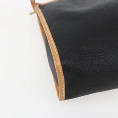 Gucci Zipped Pouch Leather