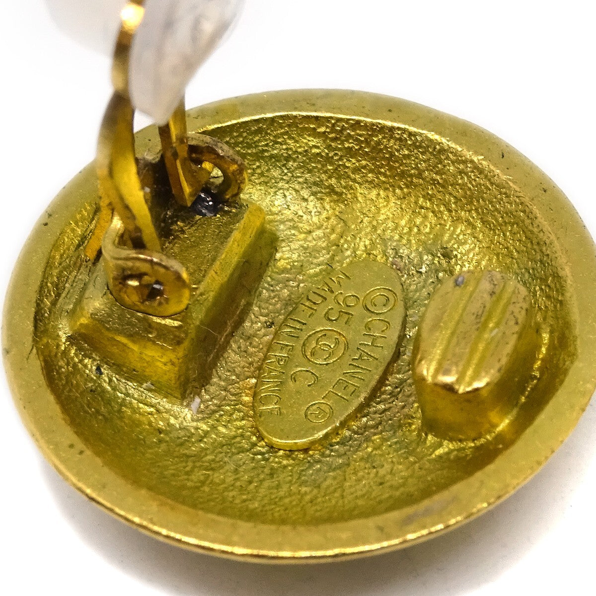 Chanel Vintage CC Round Button Clip-On Earrings Metal